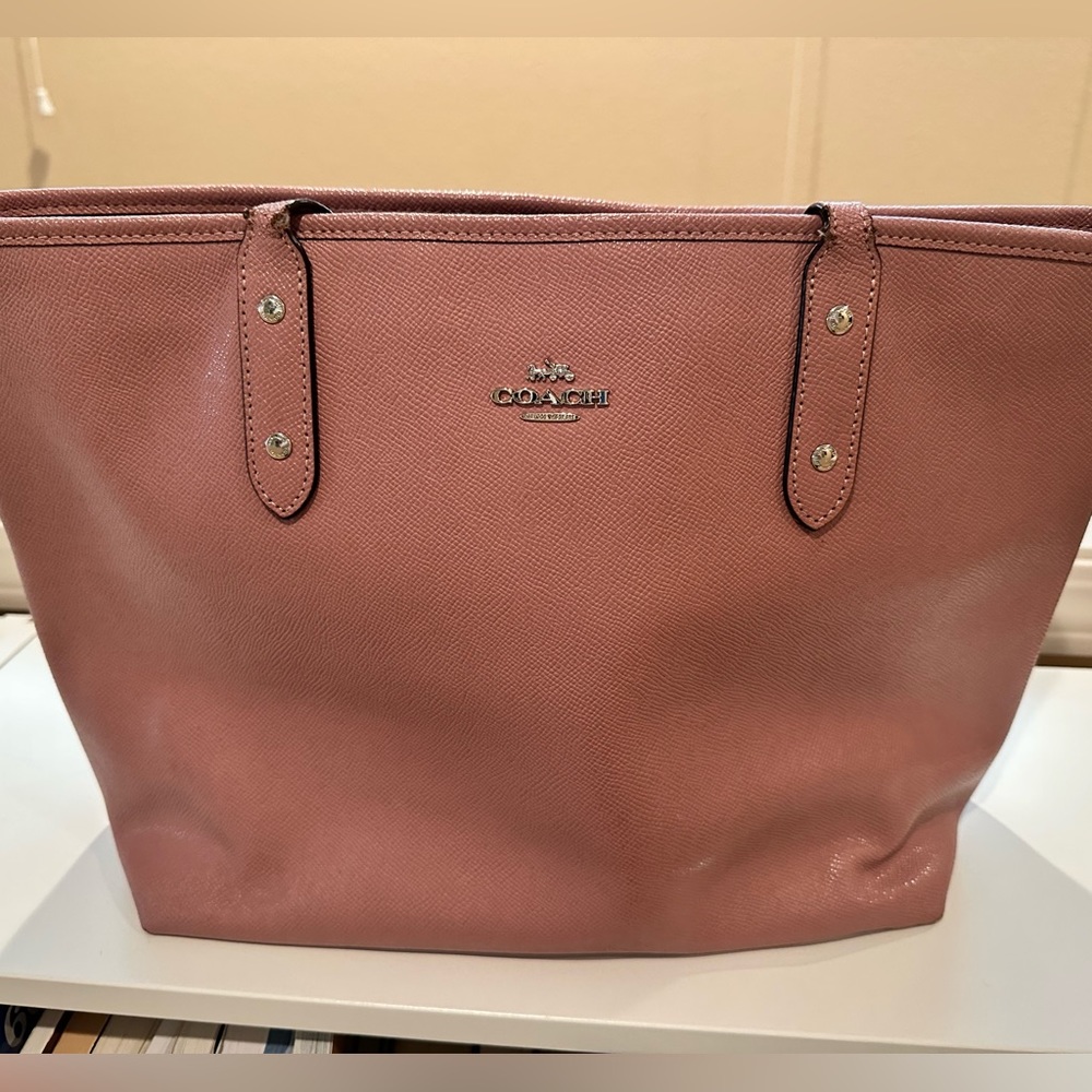 Coach canvas tote rose color